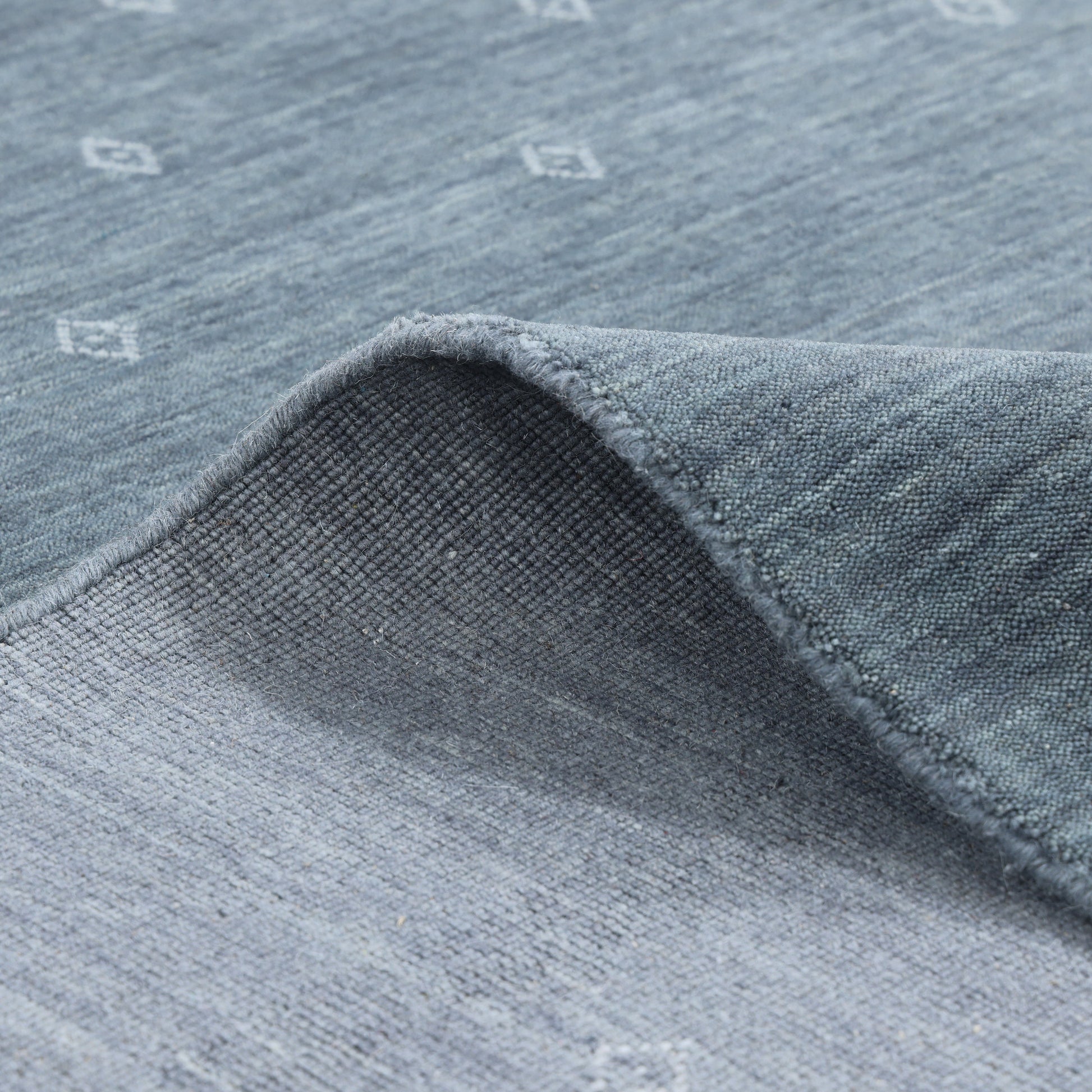 Simi, Handmade Area Rug - Gray