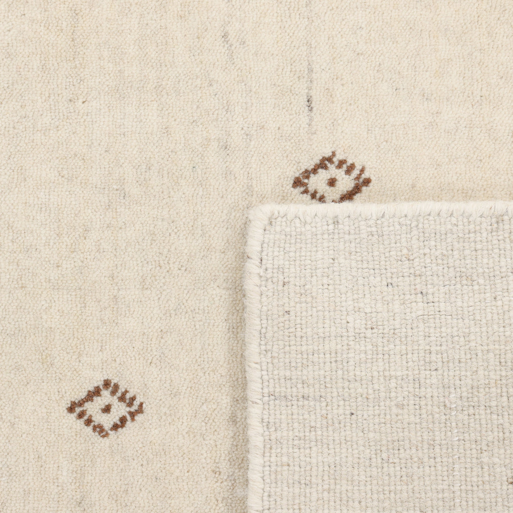 Simi, Handmade Area Rug - Ivory