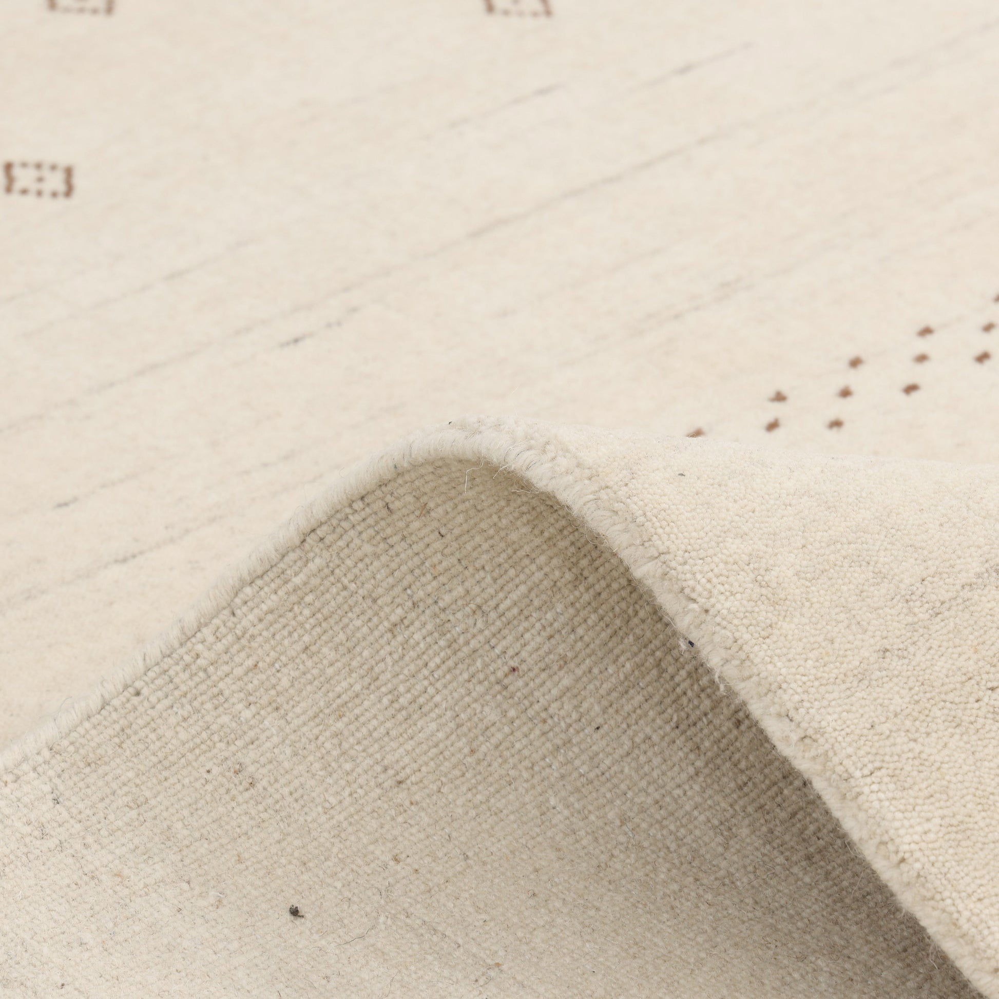 Simi, Handmade Area Rug - Ivory