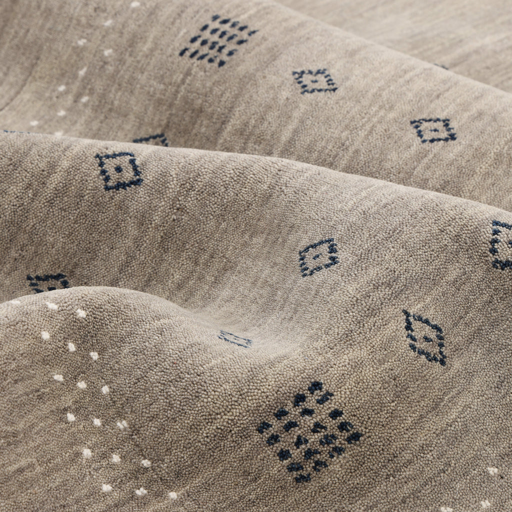 Simi, Handmade Area Rug - Brown